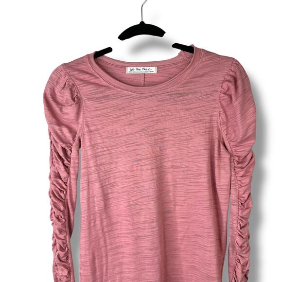 Free People We The Free NWOT Natasha Mauve Pink Ruched Long Sleeve Tee XS - Picture 4 of 6